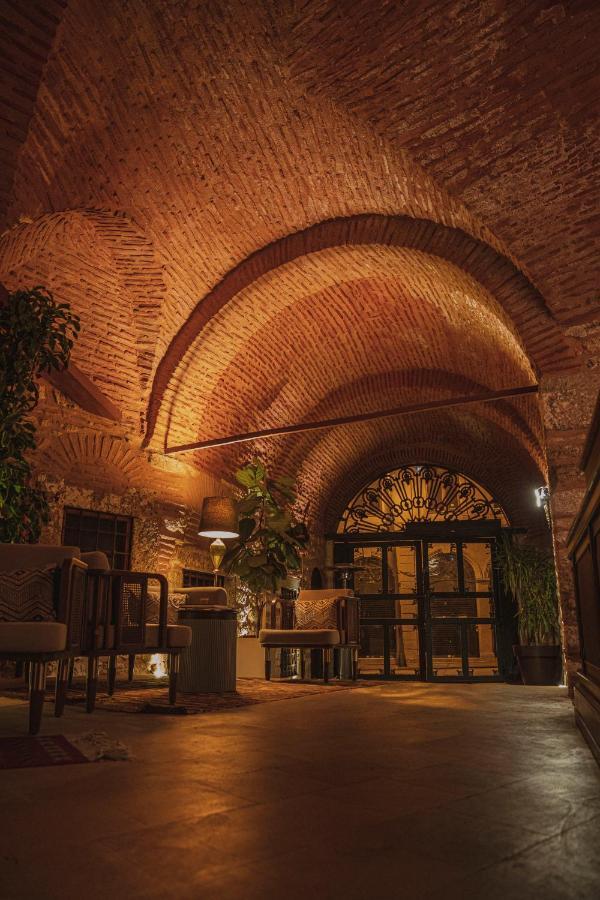 Han 1772 Hotel Istambul Exterior foto The vaulted ceiling of the restaurant